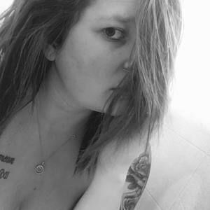 Meet your Posher, Jenn